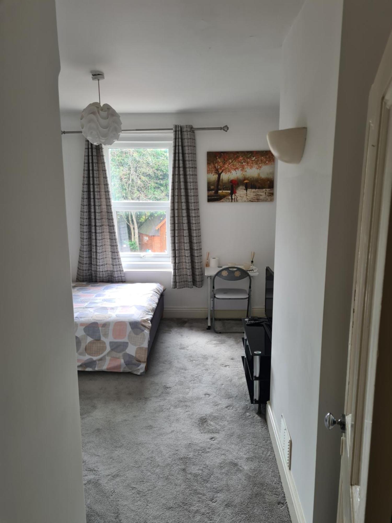 A Private & Beautiful Bedroom With Shared Bathroom In The Heart Of Bournemouth Exteriér fotografie